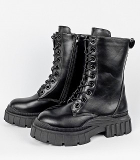 MILITARY STYLE BOOTS